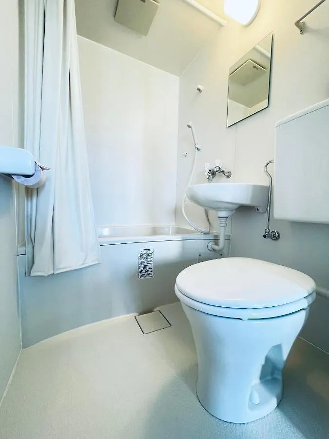 Dongjing Zhongxin: Spacious Apartment Near Menmaeda Station Tokyo Japan